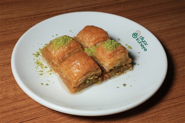 Fıstıklı Baklava 